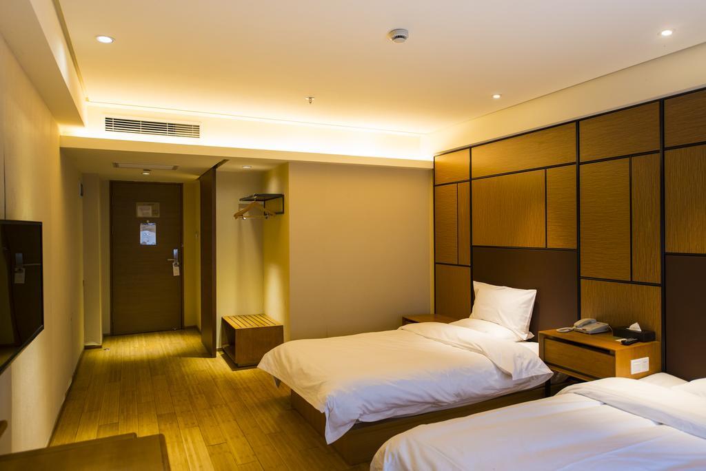 Ji Hotel Shanghai Hongqiao Jinhui Road Rum bild