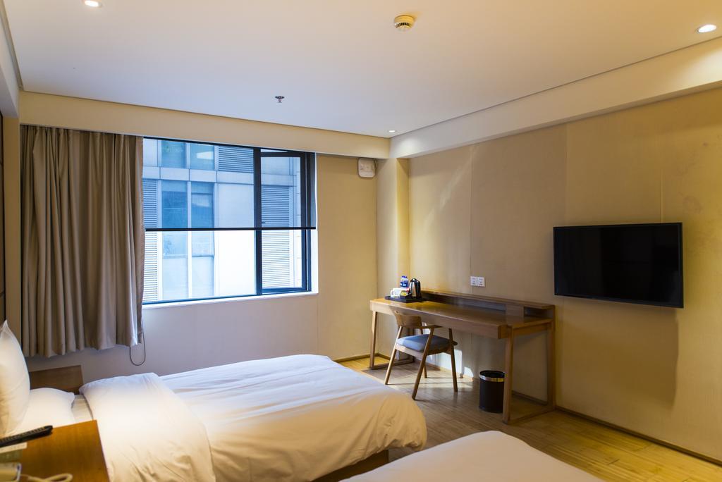 Ji Hotel Shanghai Hongqiao Jinhui Road Exteriör bild